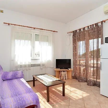 Fuer 5 Personen Ca 54 Qm In Peroj, Istrien Istrische Riviera アパート